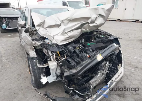 2016 Volkswagen Passat 1.8T S z USA, uszkodzony, nr VIN 1VWAT7A35GC039315